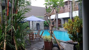 grand laguna hotel and villa