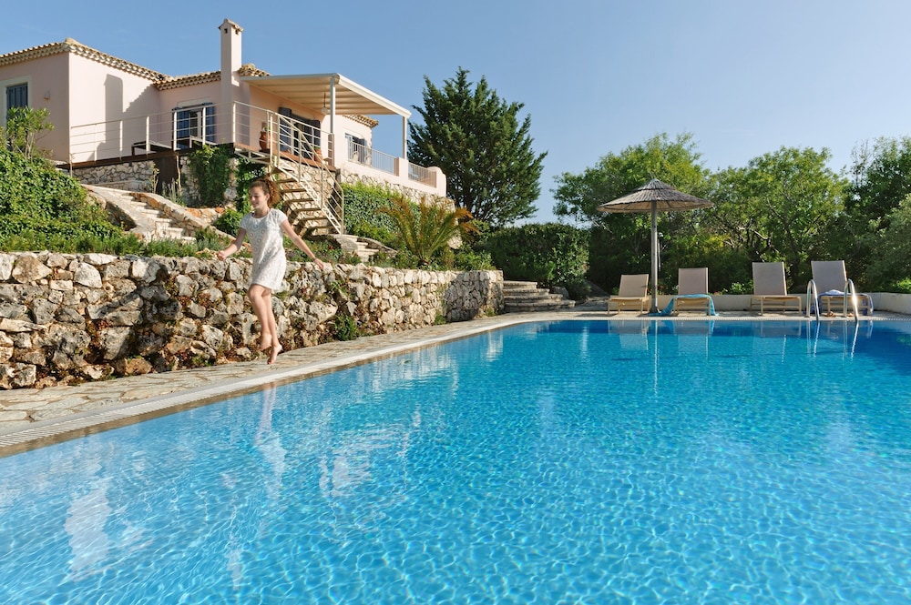 art blue villas