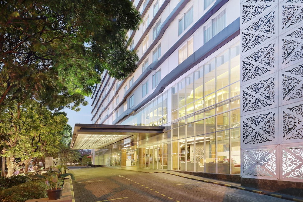 mercure bandung nexa supratman