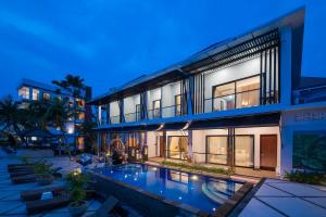 Padmasari Resort Hotel,Near Lovina Beach,4 star