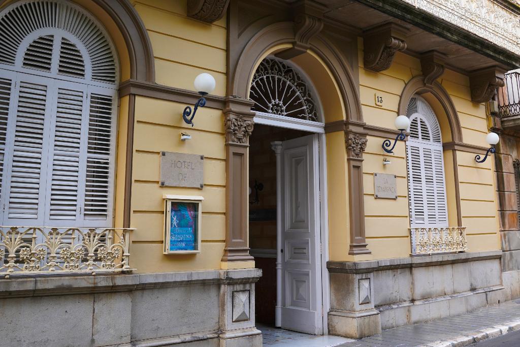 hotel medium renaixenca
