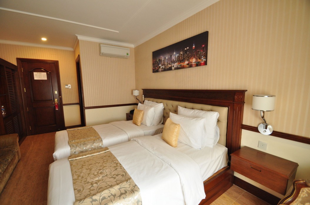 central hotel and residences