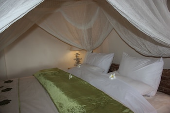 Joglo On The Beach,Banjar>>Bali,3 star