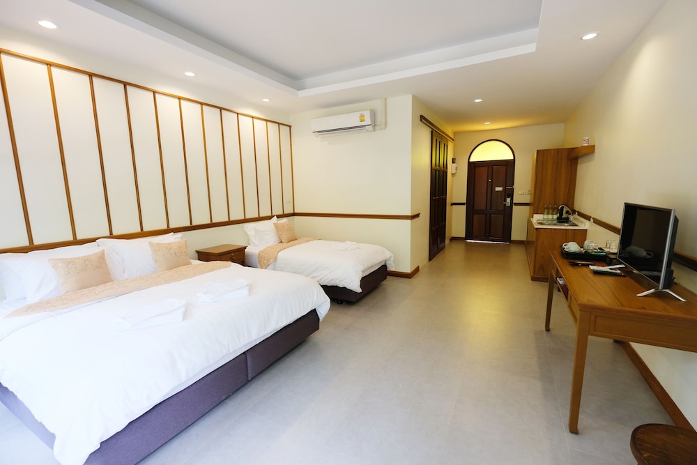 baan imm sook resort
