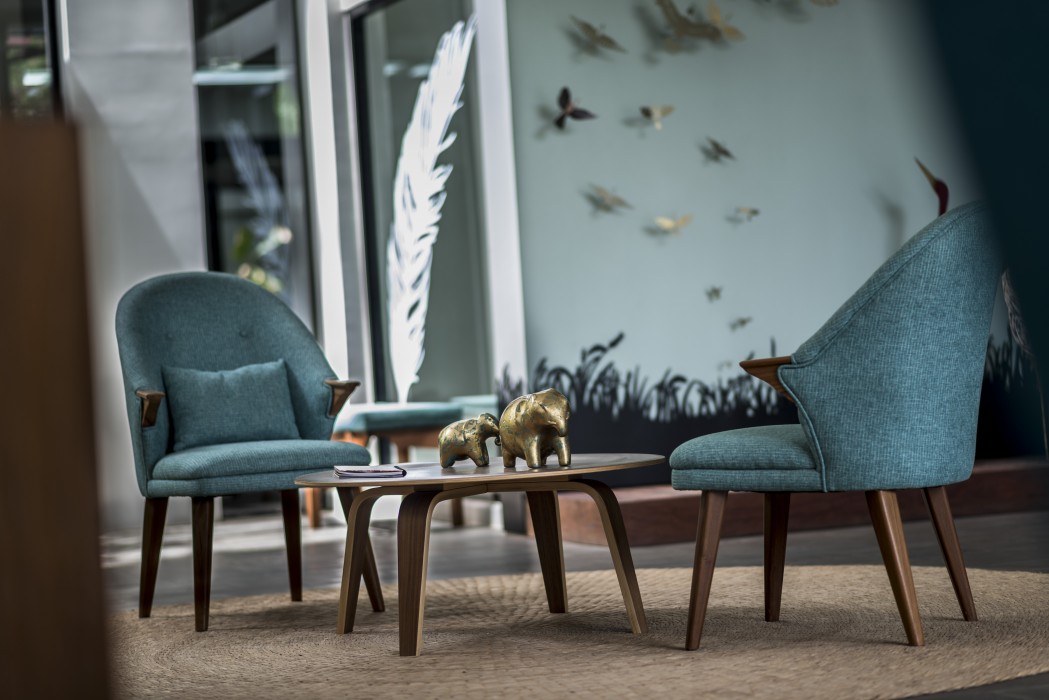 the aviary hotel