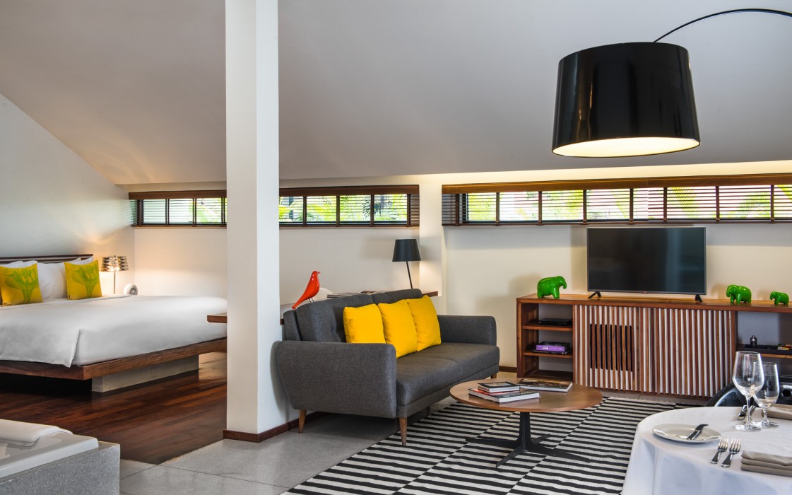 the aviary hotel
