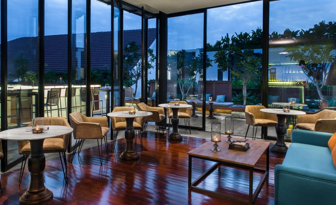 the aviary hotel