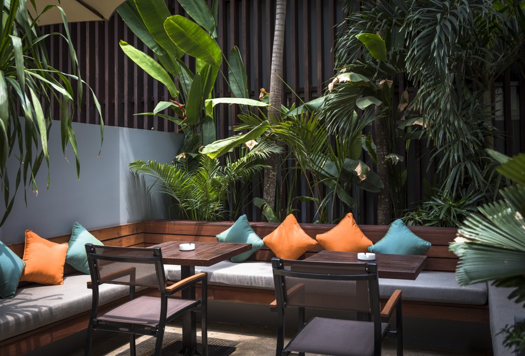 the aviary hotel
