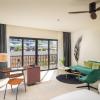 the aviary hotel