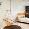 the aviary hotel
