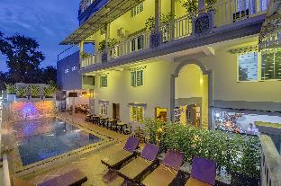 Siem Reap Pub Hostel,Apsara Theatre>>Siem Reap,2 star