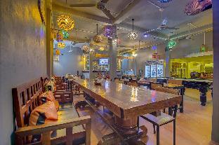 Siem Reap Pub Hostel,Apsara Theatre>>Siem Reap,2 star