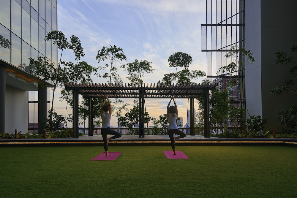 oasia hotel downtown singapore by far east hospitality