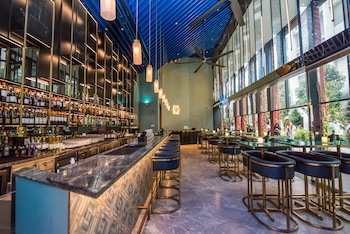oasia hotel downtown singapore by far east hospitality