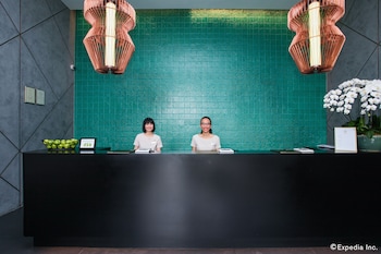 oasia hotel downtown singapore by far east hospitality