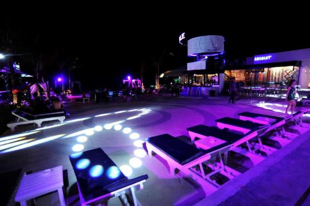 combo beach hotel samui