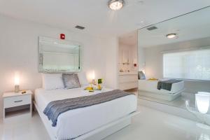 bars bandb south beach miami boutique hotel