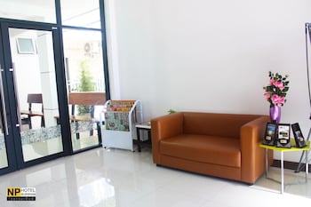 Np Hotel,Buri Ram>>Ban Makha,3 star