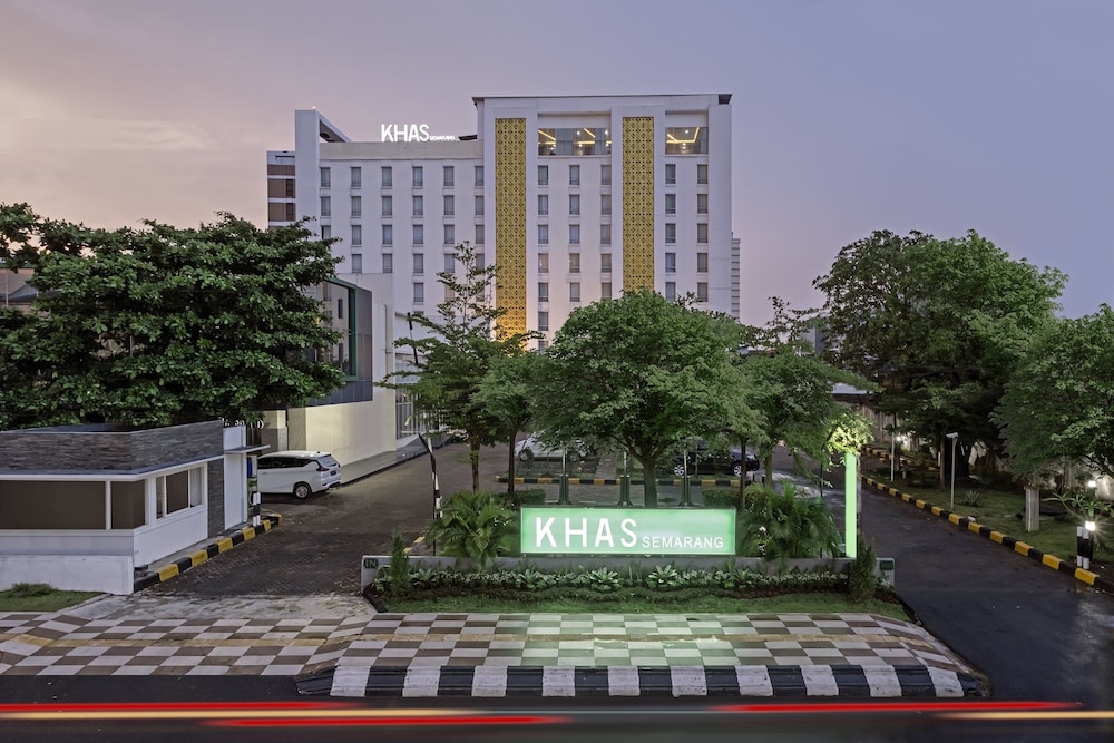 khas semarang hotel