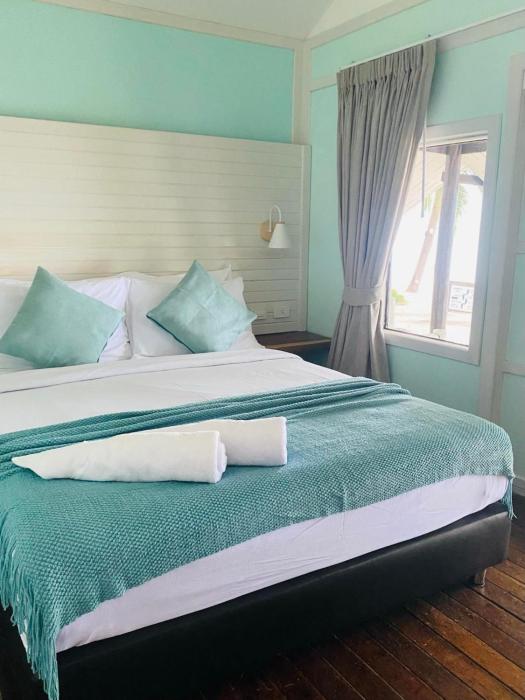 phangan beach resort