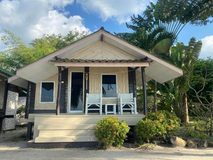 phangan beach resort