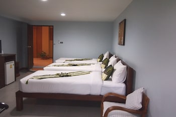 o seven villa khaoyai