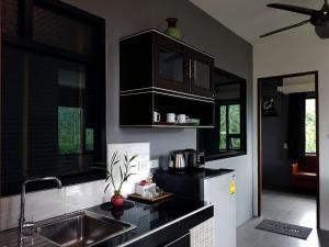 balcony villa koh tao