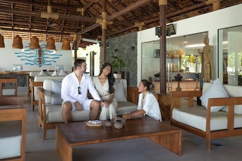 the royal sands koh rong