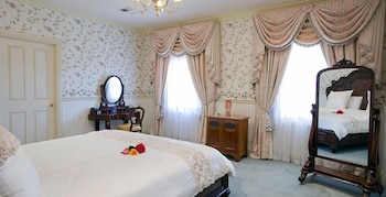 the residence at barossa chateau