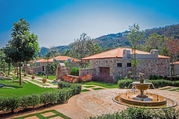 mela garden retreat cottage