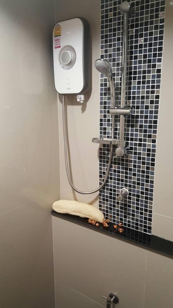 jk living hotel and service apartment