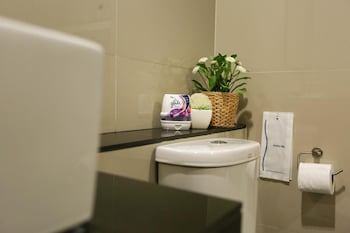 jk living hotel and service apartment