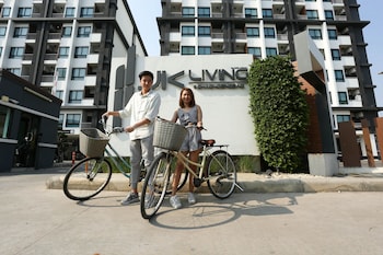 jk living hotel and service apartment