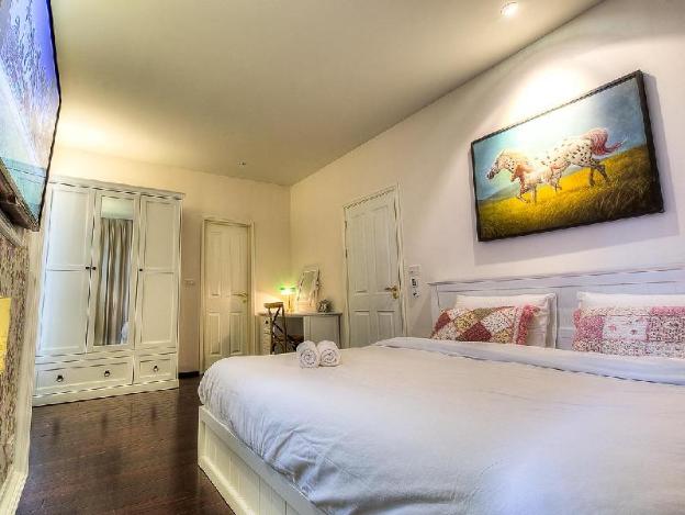 the title boutique condotel