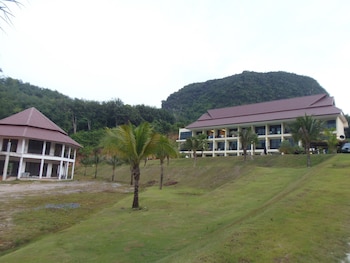 takhun mountain view hotel