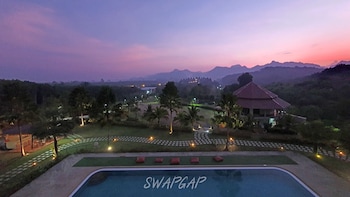takhun mountain view hotel