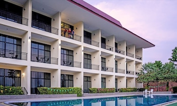 takhun mountain view hotel