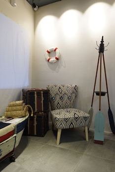 lighthouse hotel and shortstay