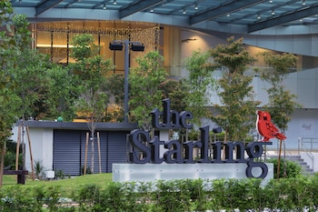 lighthouse hotel and shortstay