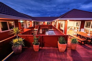 haka house taupo