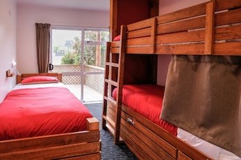 haka house taupo