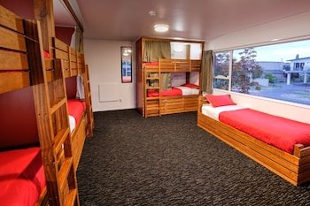 haka house taupo