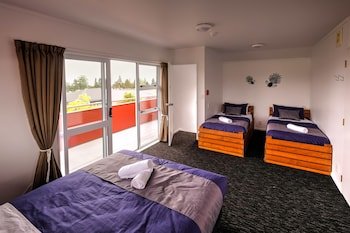 haka house taupo