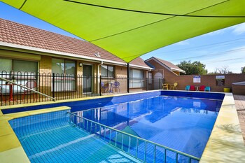 Mildura Holiday Villas,Mildura>>Cabarita,4 star