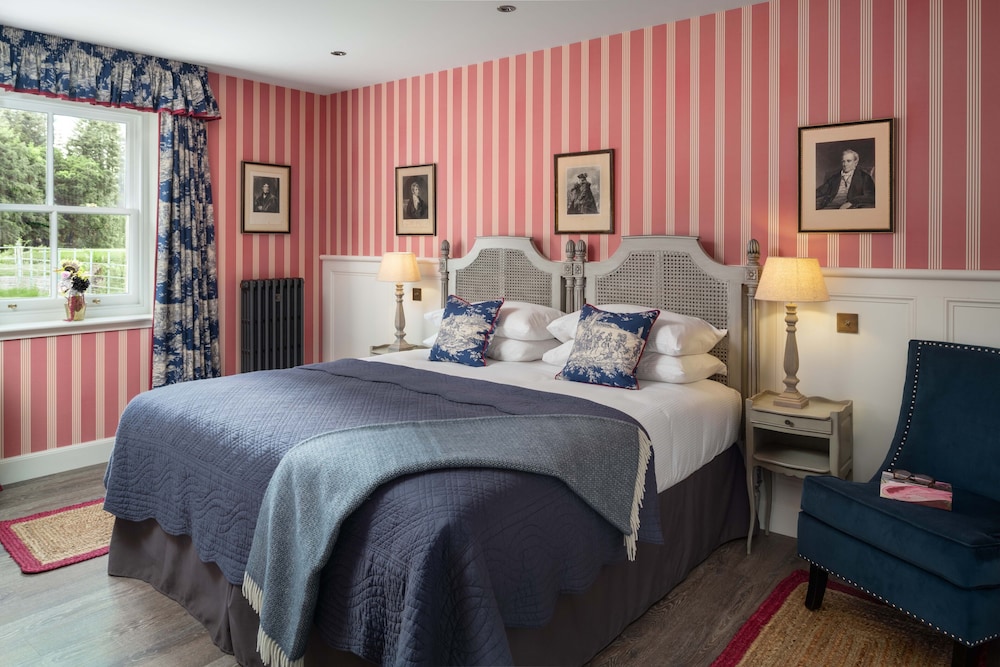 meikleour arms hotel and restaurant