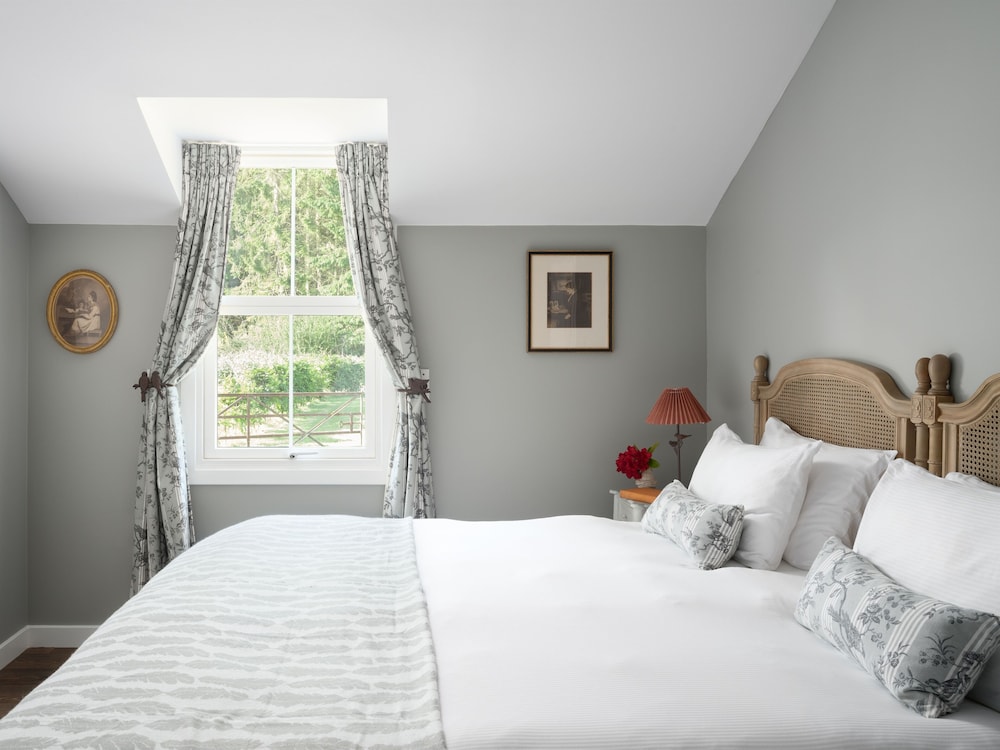 meikleour arms hotel and restaurant