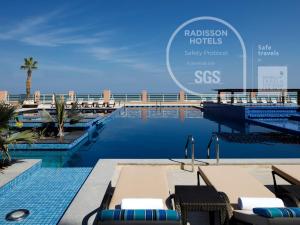 radisson blu hotel and resort sohar
