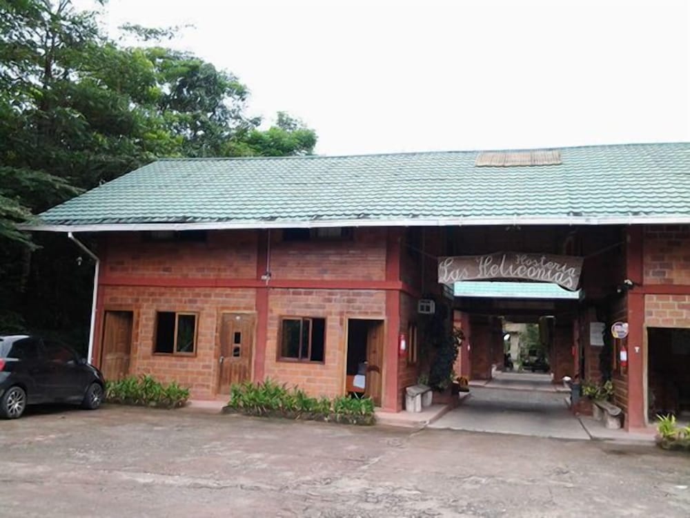 hosteria las heliconias