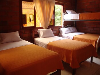 hosteria las heliconias