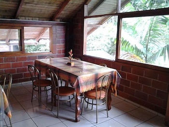 hosteria las heliconias